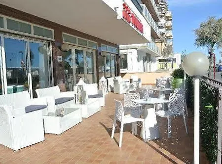 Hotel Touring 3*